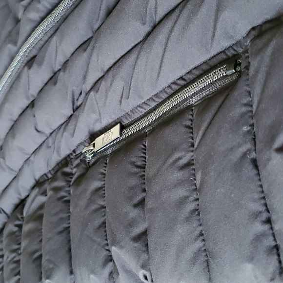 NAUTICA PACKABLE STRETCH HOODED JACKET - Picture 3 of 11